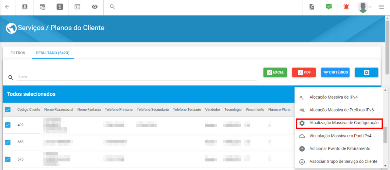 imagem_que_mostra_o_menu_de_ações_atualização_massiva_de_configuração_no_relatorio_de_serviços_do_cliente